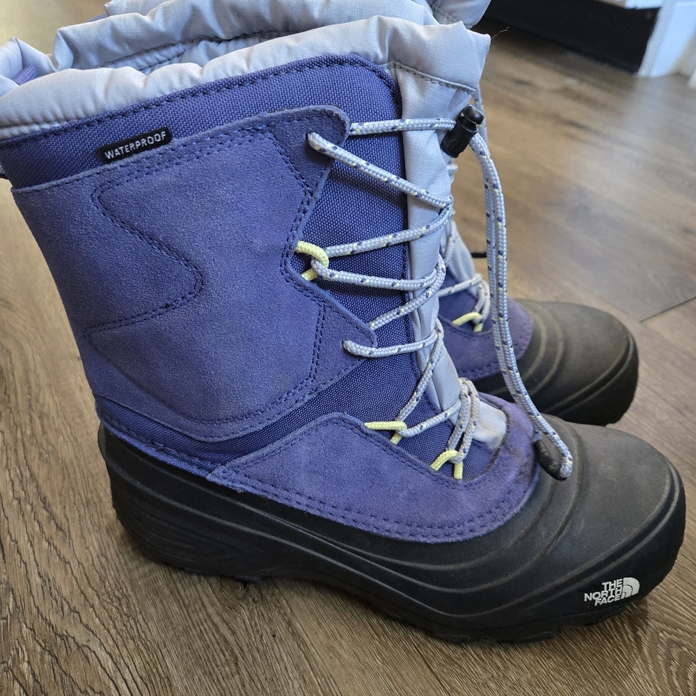 The North Face Kids Purple and Gray Snow Boots